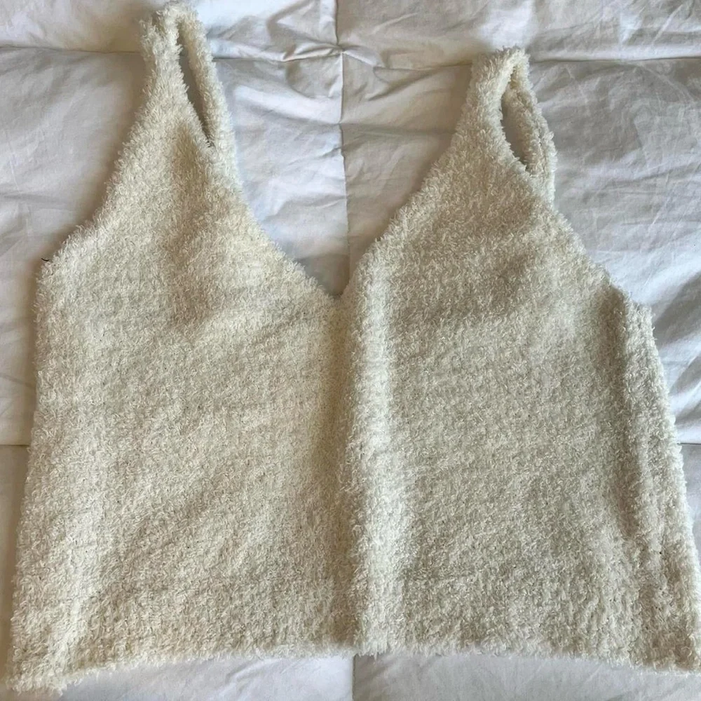 Cream fuzzy matching set cropped tank top and shorts size small